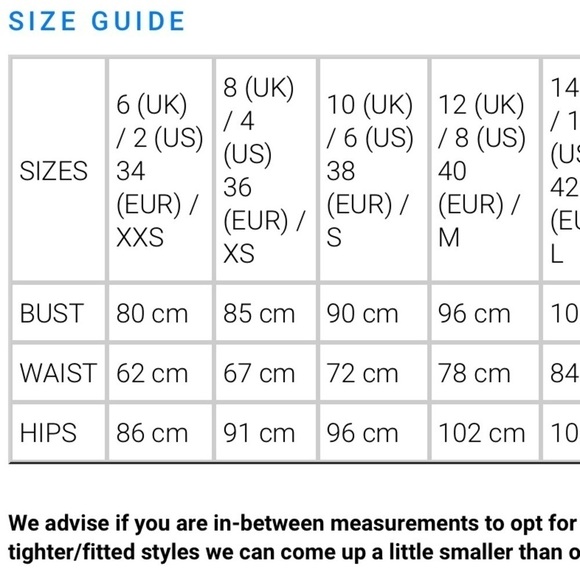 𝙁𝙍𝙀𝙀 🅽🅴🆆 Motel body con black red floral cami sexy sheer top, size Medium - Picture 4 of 11